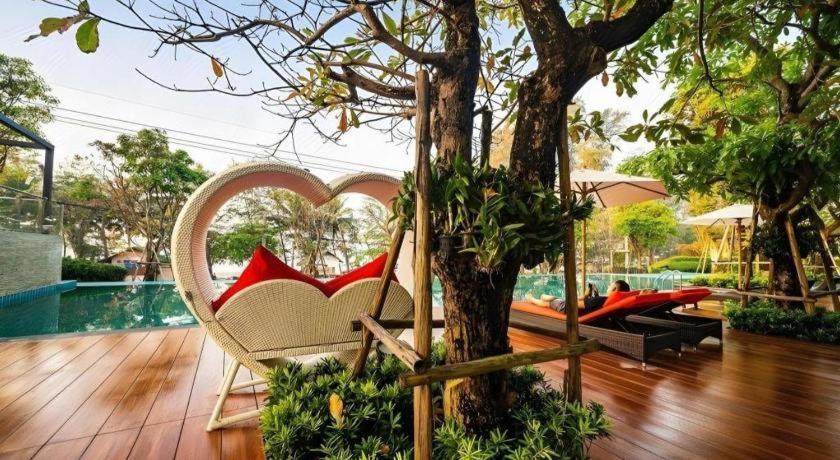 Chatnipa Beach Resort By Morseng Ban Hat Lek Eksteriør billede