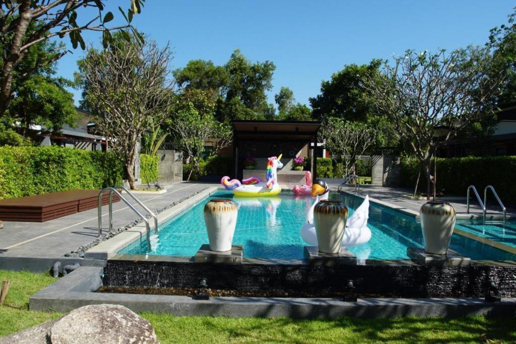 Chatnipa Beach Resort By Morseng Ban Hat Lek Eksteriør billede